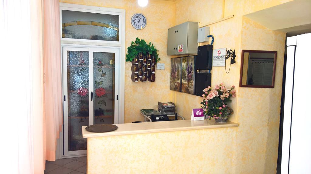 Albergo Golfo フォッローニカ エクステリア 写真