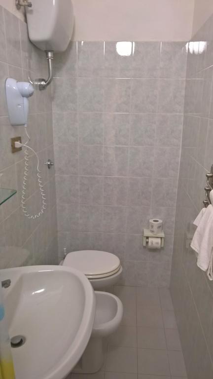 Albergo Golfo フォッローニカ エクステリア 写真