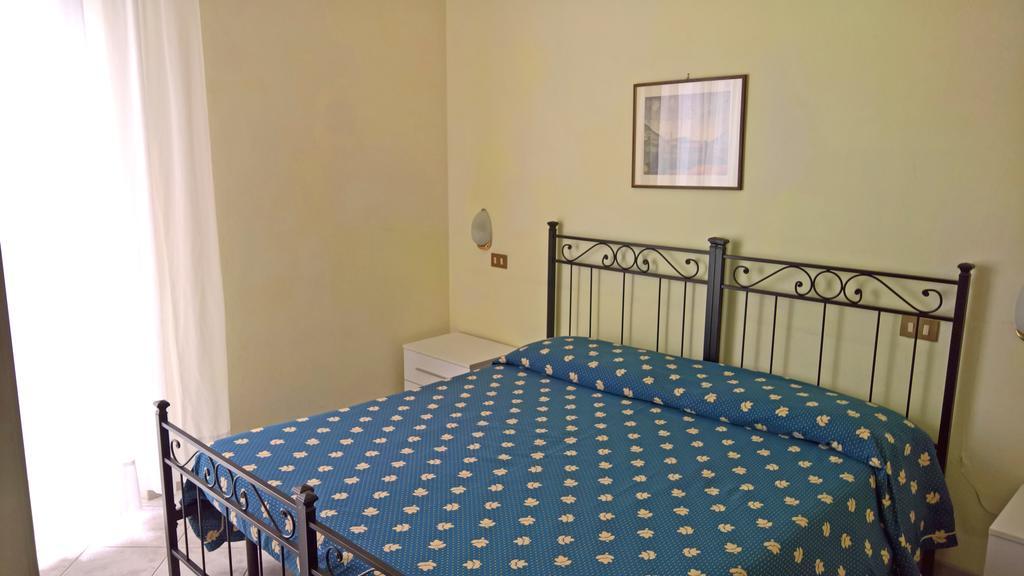 Albergo Golfo フォッローニカ エクステリア 写真