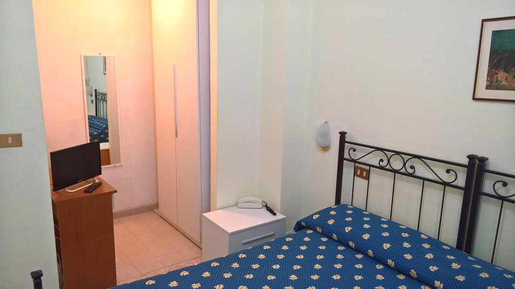 Albergo Golfo フォッローニカ エクステリア 写真